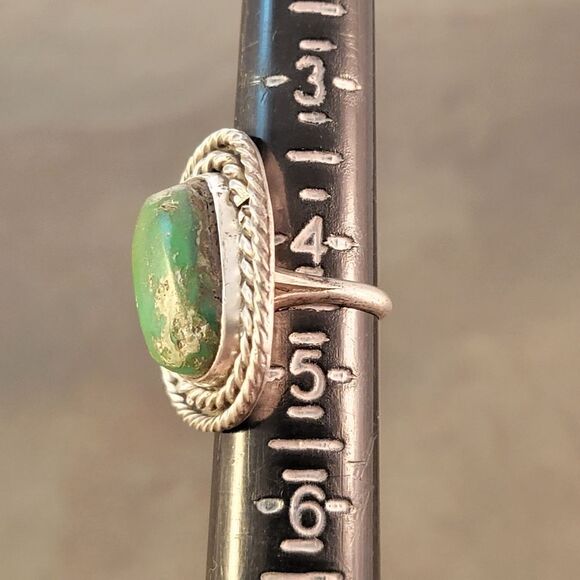 Old Pawn Navajo Organic Green Freeform Shaped Bezel Set Turquoise Ring Band - Picture 8 of 8